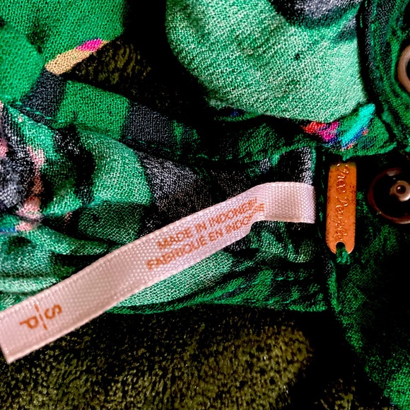 Free People Drift Away Cold Shoulder Tunic Size S/P - Picture 3 of 9